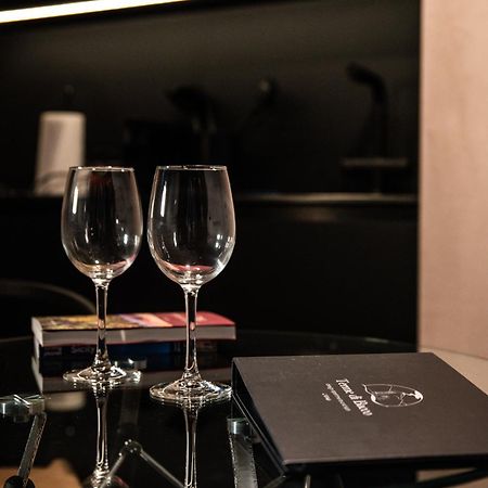 Terme Di Bacco - Design Apartaments And Spa Катанія Екстер'єр фото